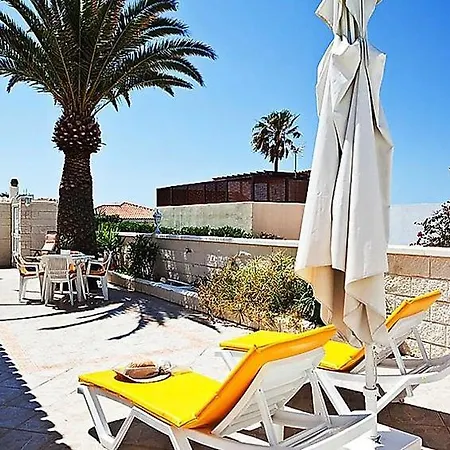 Sleeps 4 Pool Wifi *